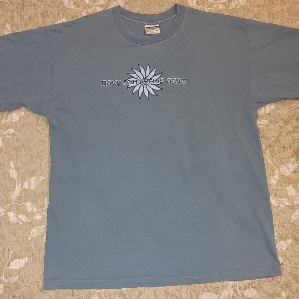 DMB! Vintage Dave Matthews Band Graphic Short-Sleeved T-Shirt Circa 2003